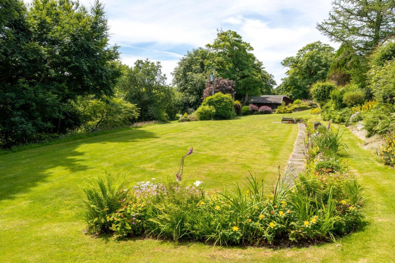 Ta Mill Cottages & Lodges - Meadowview Chalet 1 Launceston Buitenkant foto